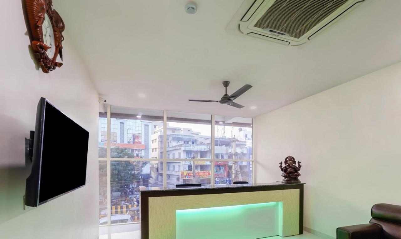 Super Collection O Dabagardens Near Beach Road Visakhapatnam Bagian luar foto